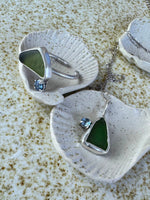 Load image into Gallery viewer, Sea Glass Necklace Elevated
