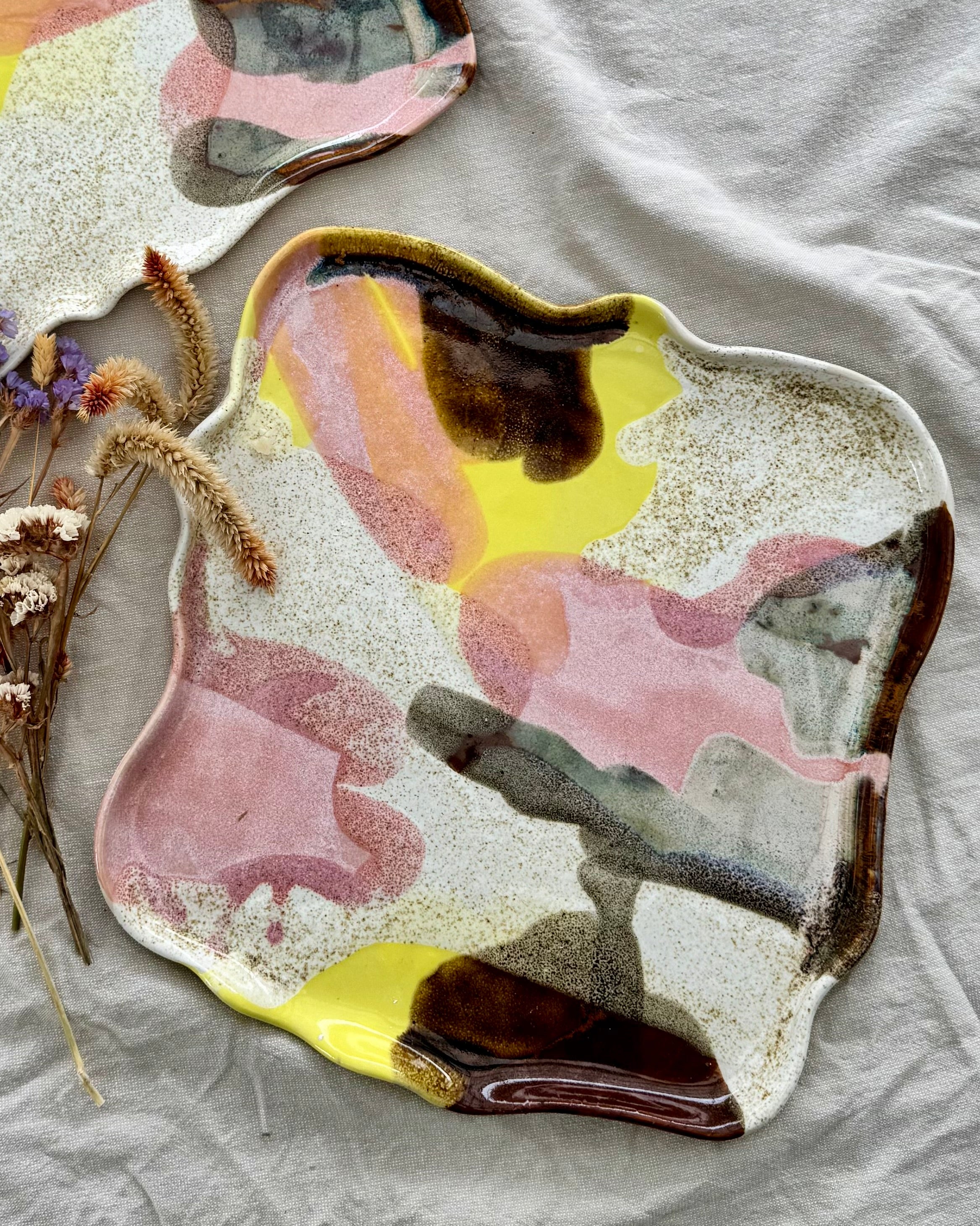 Flowy Platter Wildflower